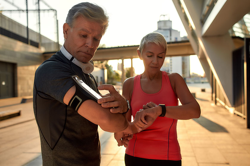 The Benefits Of Fitness Wearables For Seniors The Benefits Of Fitness Wearables For Seniors